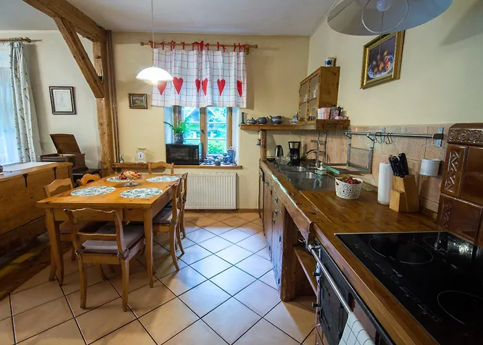 Anna Sklářská Poruba